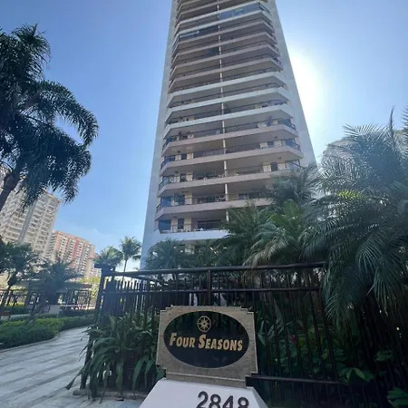 Apartamento Aconchegante Com Servicos Barra Da Tijuca